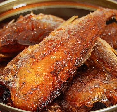 �����~(y��)�S���~(y��)�������r���^